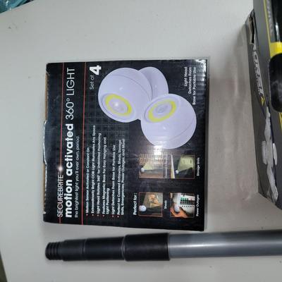 Sale Photo Thumbnail #262: Paint roller stick locks when out.