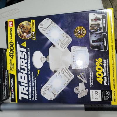 Sale Photo Thumbnail #261: Paint roller stick locks when out.