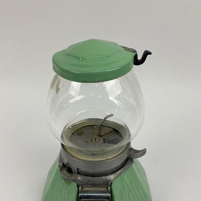 537 Vintage Model: 60 Seafoam Green Northwestern Gumball Machine