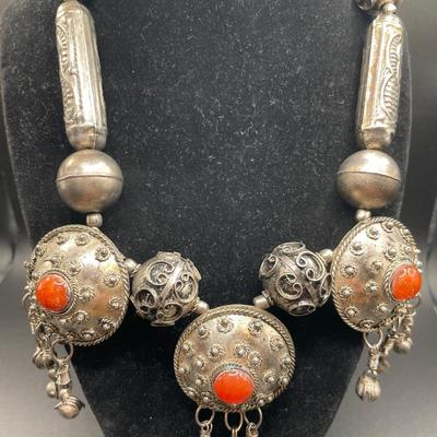 Coral and silver Yemeni necklace