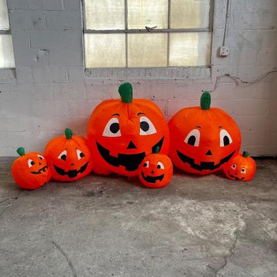 577 Large Pumpkin Patch Blow Up Outdoor Halloween Decor