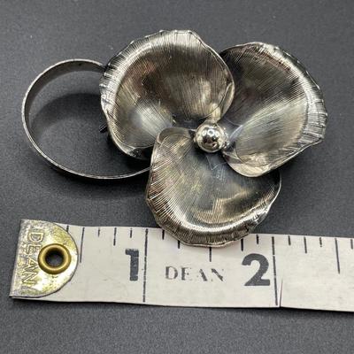 Beau Sterling brooch