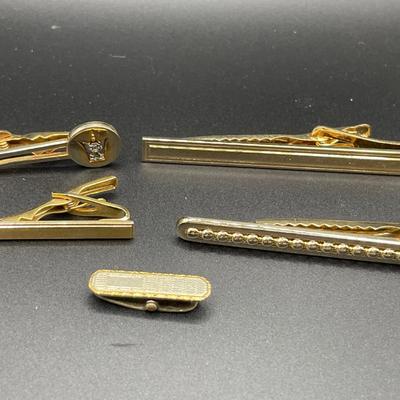 Cufflinks and tie clips