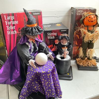 721 Lot of Three Animated Halloween decor