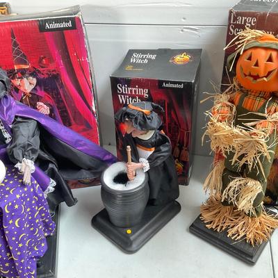 721 Lot of Three Animated Halloween decor