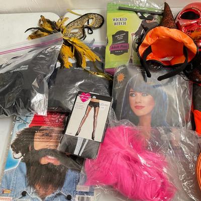 727 Lot of Halloween Costumes