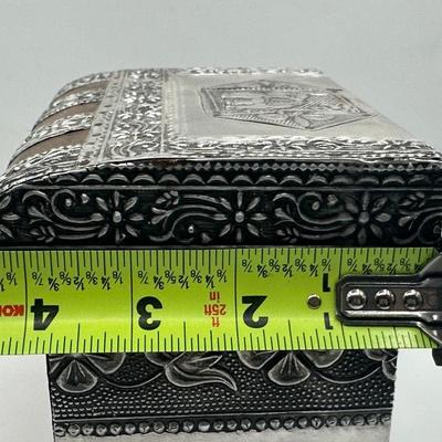 Indian-Style Embossed Metal Elephant Jewelry / Trinket Box