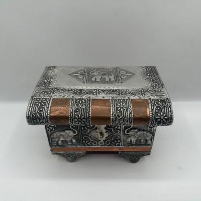 Indian-Style Embossed Metal Elephant Jewelry / Trinket Box