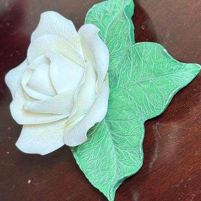 Sale Photo Thumbnail #566