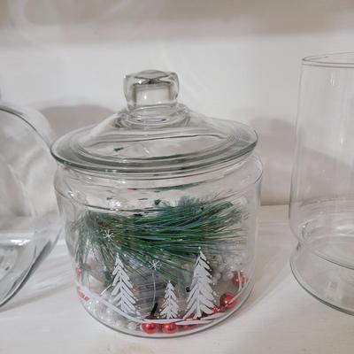 Sale Photo Thumbnail #299: Your chance to put your hand in 2 cookie jars.