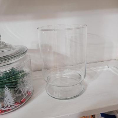 Sale Photo Thumbnail #300: Your chance to put your hand in 2 cookie jars.