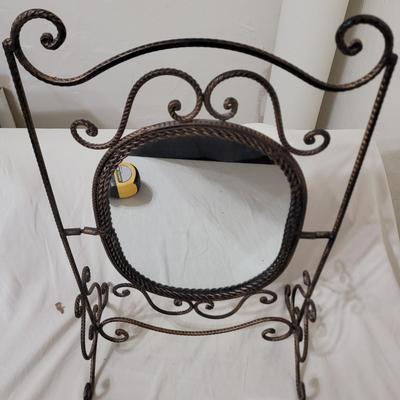 Sale Photo Thumbnail #351: Measures 11.5" wide and 19" tall