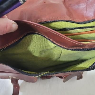 Sale Photo Thumbnail #360: Lots of pockets, shoulder strap buckles look to be bent but still work, see photos