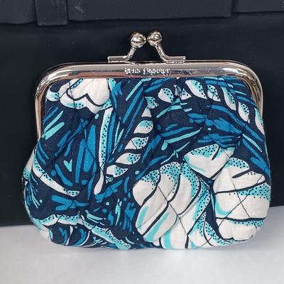 Sale Photo Thumbnail #405