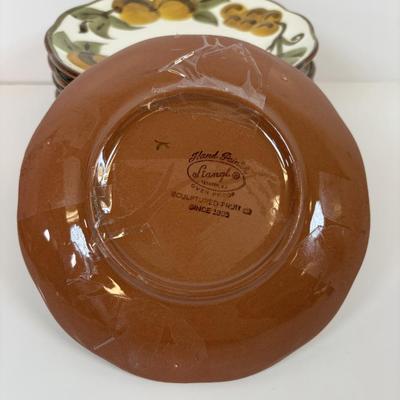 LOT 32: Vintage Stangl Pottery "Sculpted Fruit" Dinnerware Collection