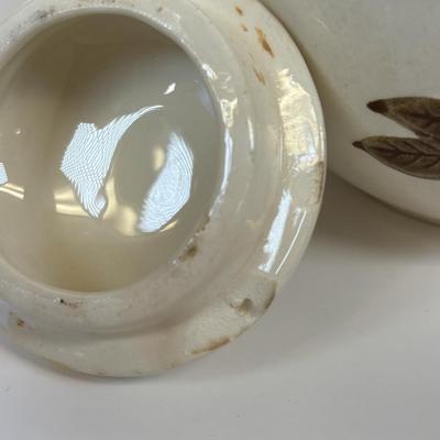 LOT 32: Vintage Stangl Pottery "Sculpted Fruit" Dinnerware Collection