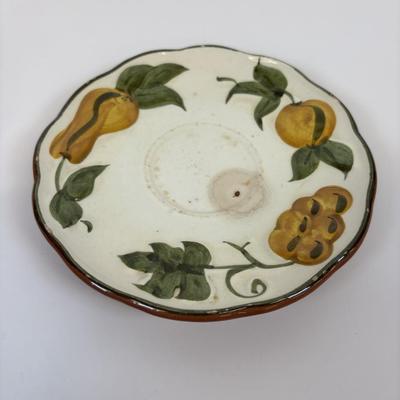 LOT 32: Vintage Stangl Pottery "Sculpted Fruit" Dinnerware Collection