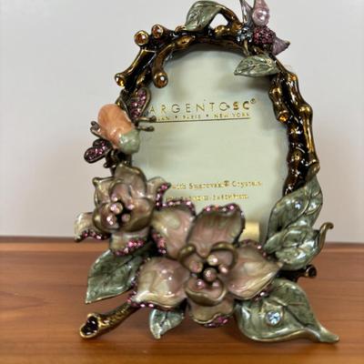 LOT 33: Argentos SC Made w/Swarovski Crystals, Lane Cedar Mini Chest, Chic & Tonic Bangle Flask, Floral Compact & More