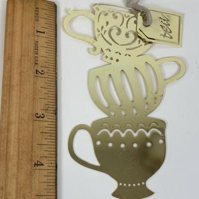 LOT 33: Argentos SC Made w/Swarovski Crystals, Lane Cedar Mini Chest, Chic & Tonic Bangle Flask, Floral Compact & More