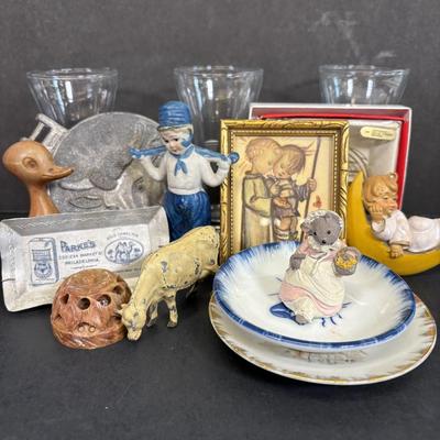 LOT 36: Vintage What-Not Collection: Miniature Parke's Coffee Tray, Ivanhoe Geometric Libbey Glasses, MCM Faux Wooden Duck, Made in...