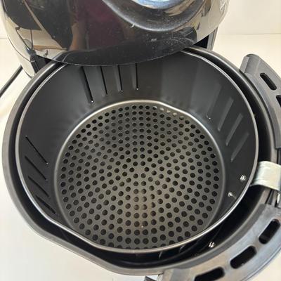 LOT 39: Professional Series Air Fryer Model PS-DF329