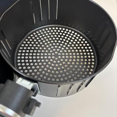 LOT 39: Professional Series Air Fryer Model PS-DF329