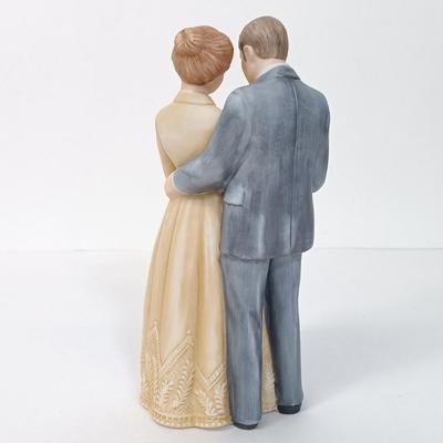 LOT 45: Vintage Ceramic Ping Pong Players, Lenox Irish Prayer Spoon Rest, Hamilton Collection 'Spot Takes a Ride', Vernon Kilns...