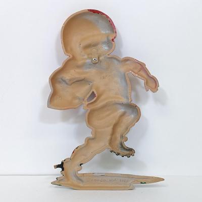 LOT 47: HOMCO 1970s Metal Football Player Wall Plaques