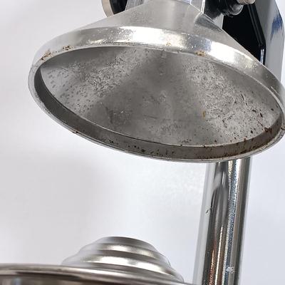 LOT 50: IL Mulino NY Commercial Manual Juice Press
