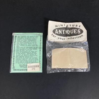 LOT 56: Vintage Coin Memorabilia - McGill High Speed Changer (JL Galef), 200th Anniversary US Capital UN Clad Half Dollar, US Mint...