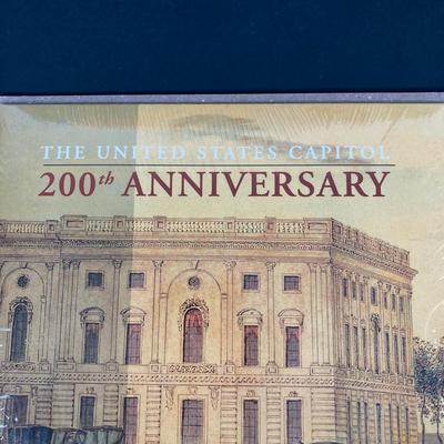 LOT 56: Vintage Coin Memorabilia - McGill High Speed Changer (JL Galef), 200th Anniversary US Capital UN Clad Half Dollar, US Mint...