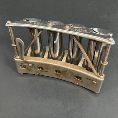 LOT 56: Vintage Coin Memorabilia - McGill High Speed Changer (JL Galef), 200th Anniversary US Capital UN Clad Half Dollar, US Mint...