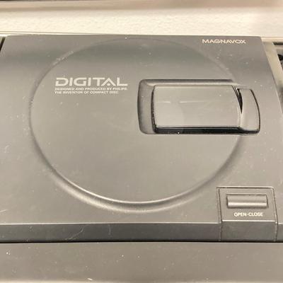 LOT 61: Pair of Portable Radio / Stereo / CD Players - Magnavox Boom Box and RCA CD / Cassette