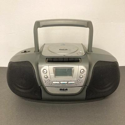 LOT 61: Pair of Portable Radio / Stereo / CD Players - Magnavox Boom Box and RCA CD / Cassette