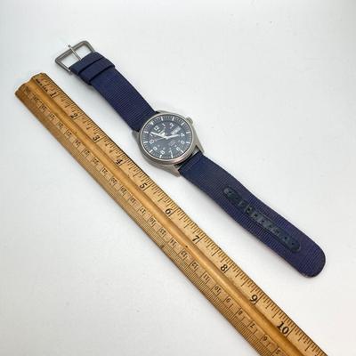 LOT 65: Seiko Sports Automatic 23 Jewels 100M Watch with Box