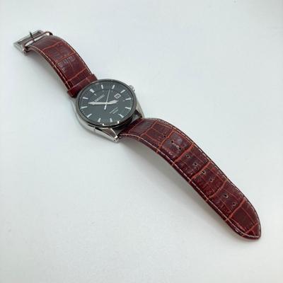 LOT 66: Seiko Kinetic 100M Calendar Watch with Leather Band and Box