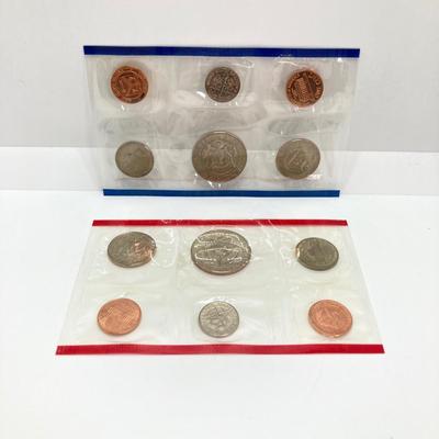 LOT 72: Four US Mint Uncirculated Coin Sets in Original Envelopes - 1987, 1988, 1989 and 1990
