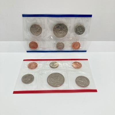 LOT 73: Five United States Mint Uncirculated Coin Sets in Original Envelopes - 1993, 1994, 1995, 1996 and 1998