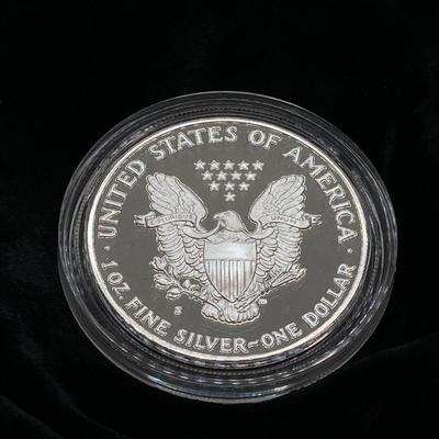 LOT 77: 1990 Walking Liberty Silver American Eagle Proof One Dollar $1 Coin in Presentation Box - 1 Oz Fine Silver