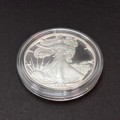 LOT 79: 1988 Walking Liberty American Eagle One Ounce Proof Silver Bullion Dollar $1 Coin in Presentation Box - 1 Oz Fine Silver