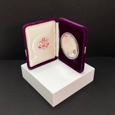 LOT 79: 1988 Walking Liberty American Eagle One Ounce Proof Silver Bullion Dollar $1 Coin in Presentation Box - 1 Oz Fine Silver