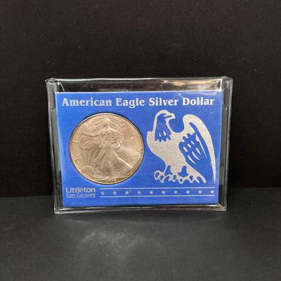LOT 80: Pair of Walking Liberty American Eagle Silver Dollar $1 US Coins - 1994 and 1998 (Each are One Ounce Fine Silver)