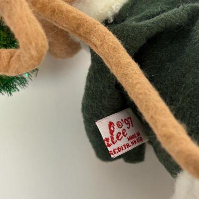 LOT 85: Vintage Annalee Collection: 1992 Country Mouse Cheese Wedge, 1997 Ice Skater, 1997 Popcorn, 2000 Stinky Cheese Mouse, Mouse...