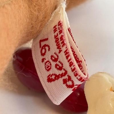 LOT 85: Vintage Annalee Collection: 1992 Country Mouse Cheese Wedge, 1997 Ice Skater, 1997 Popcorn, 2000 Stinky Cheese Mouse, Mouse...