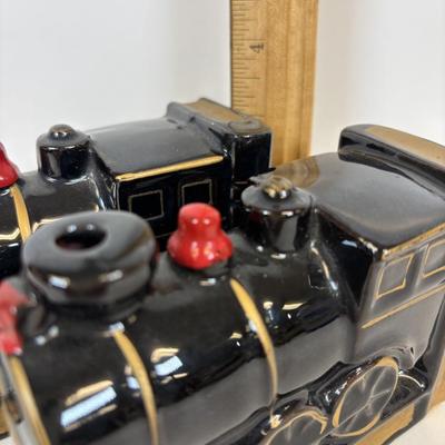 LOT 87: All Aboard! Vintage Hand-Painted Train Locomotive Bookends, Hamilton Collection Numbered Plate & Model Railroaded Magazines