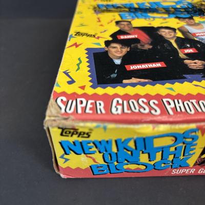 LOT 89: Topps New Kids on the Block Unopened Super Gloss Photocards-Stickers
