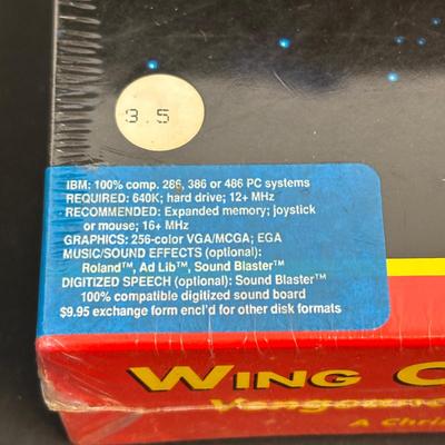 LOT 90: Unopened Vintage Wing Commander II: Viengenanc3e of the Kilrathi