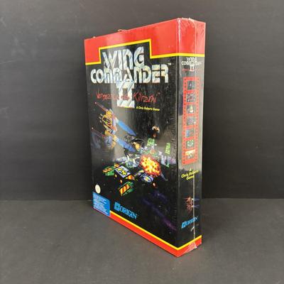 LOT 90: Unopened Vintage Wing Commander II: Viengenanc3e of the Kilrathi