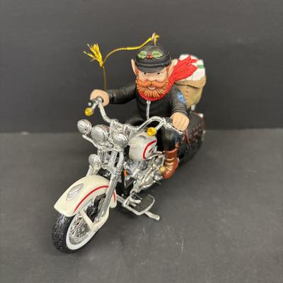 LOT 94: Harley Davidson Collection: Dept 56, Maisto FXSTSB Bad Boy & FLHR Road King Diecast Replicas, NIP Timer Cover & Ornaments