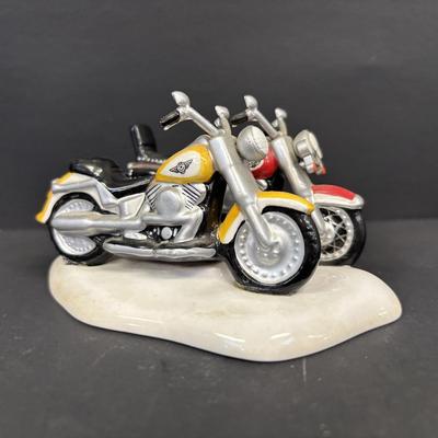 LOT 94: Harley Davidson Collection: Dept 56, Maisto FXSTSB Bad Boy & FLHR Road King Diecast Replicas, NIP Timer Cover & Ornaments